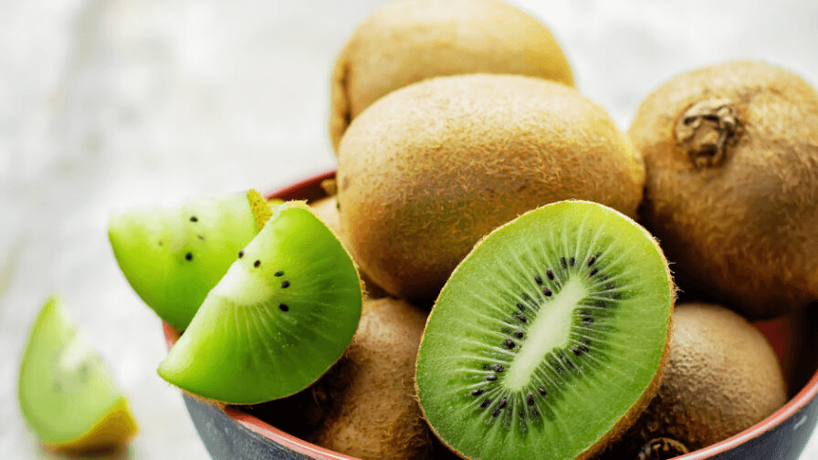 CoopeKiwi Expande el Cultivo de Kiwis Orgánicos